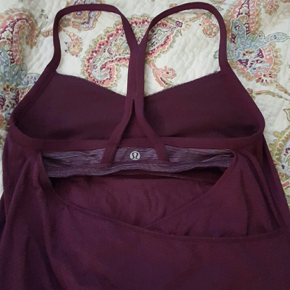 Lululemon - Picture 2 of 3